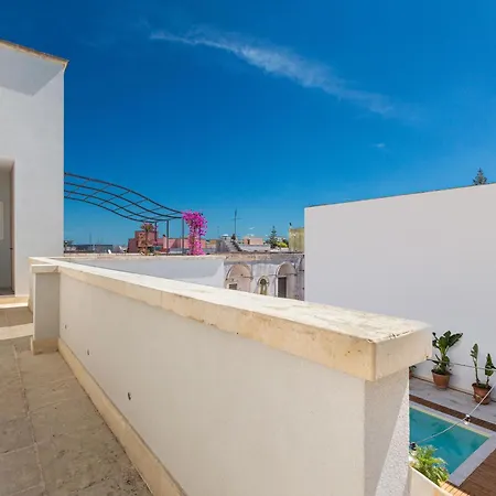 Palazzo Flora 3* Collepasso