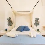 Palazzo Flora Bed & Breakfast