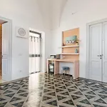 Palazzo Flora Collepasso