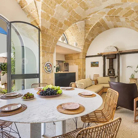 Palazzo Flora 住宿加早餐酒店